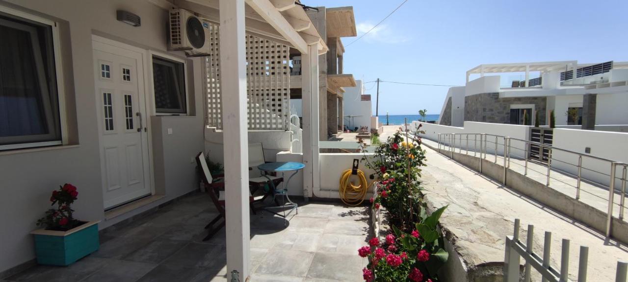 Makrýgialos Neva Apartments By The Beach מראה חיצוני תמונה
