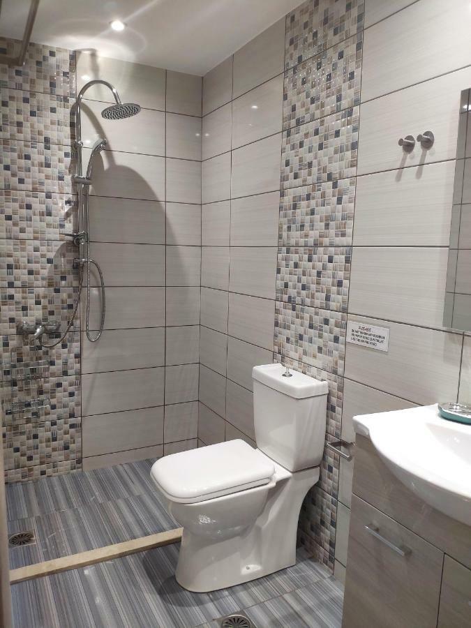 Makrýgialos Neva Apartments By The Beach מראה חיצוני תמונה