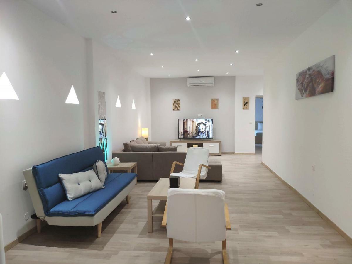 Makrýgialos Neva Apartments By The Beach מראה חיצוני תמונה