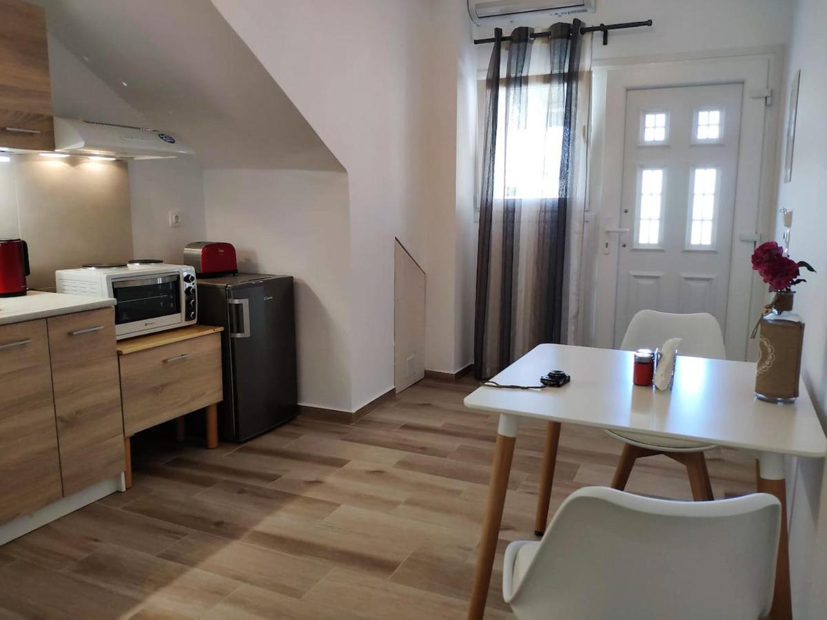 Makrýgialos Neva Apartments By The Beach מראה חיצוני תמונה